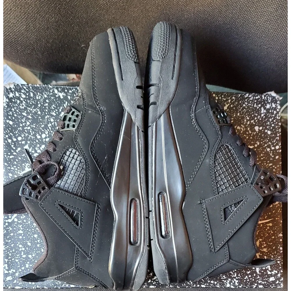 Jordan 4 Retro Black Cat. Size 8.5